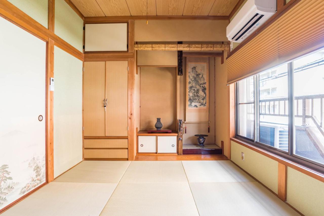 Villa Tino Kawara Ōsaka Exterior foto